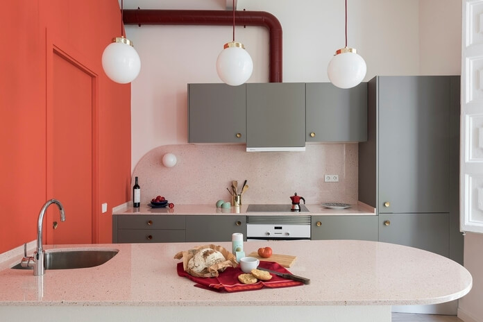 Red Kitchens with Tips & Accessories